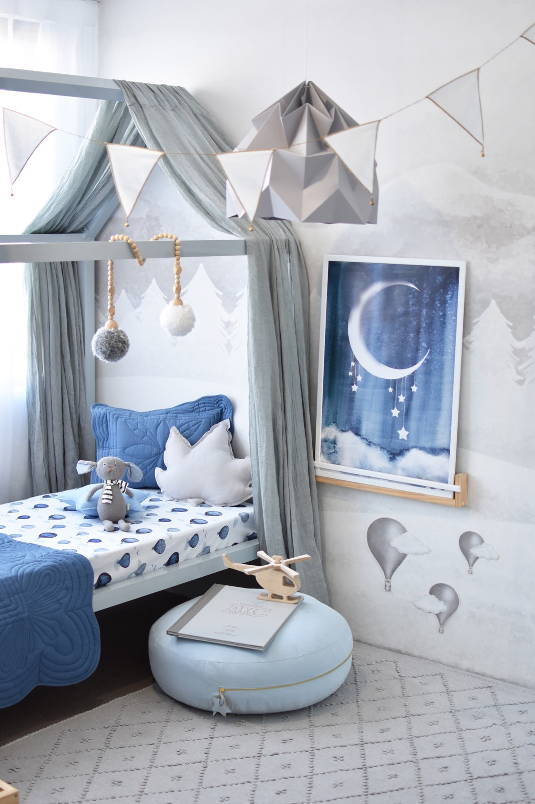 Cloud Chaser - Fitted Cot Sheet