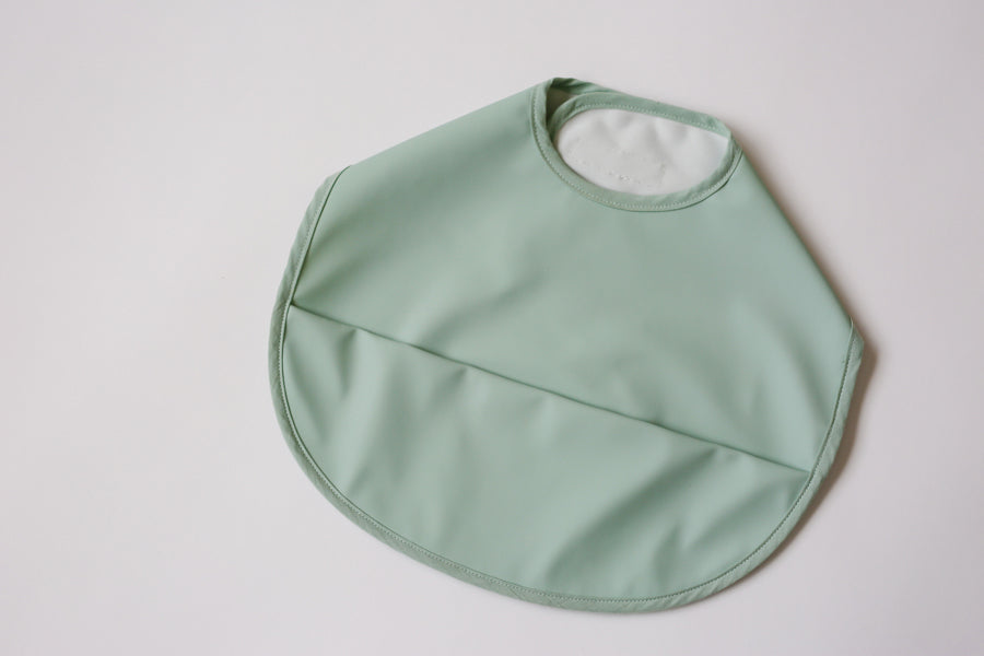 Sage - Snuggle Bib Waterproof