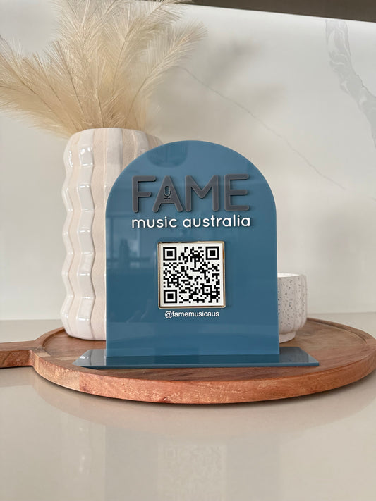 Arch Single QR Code Sign