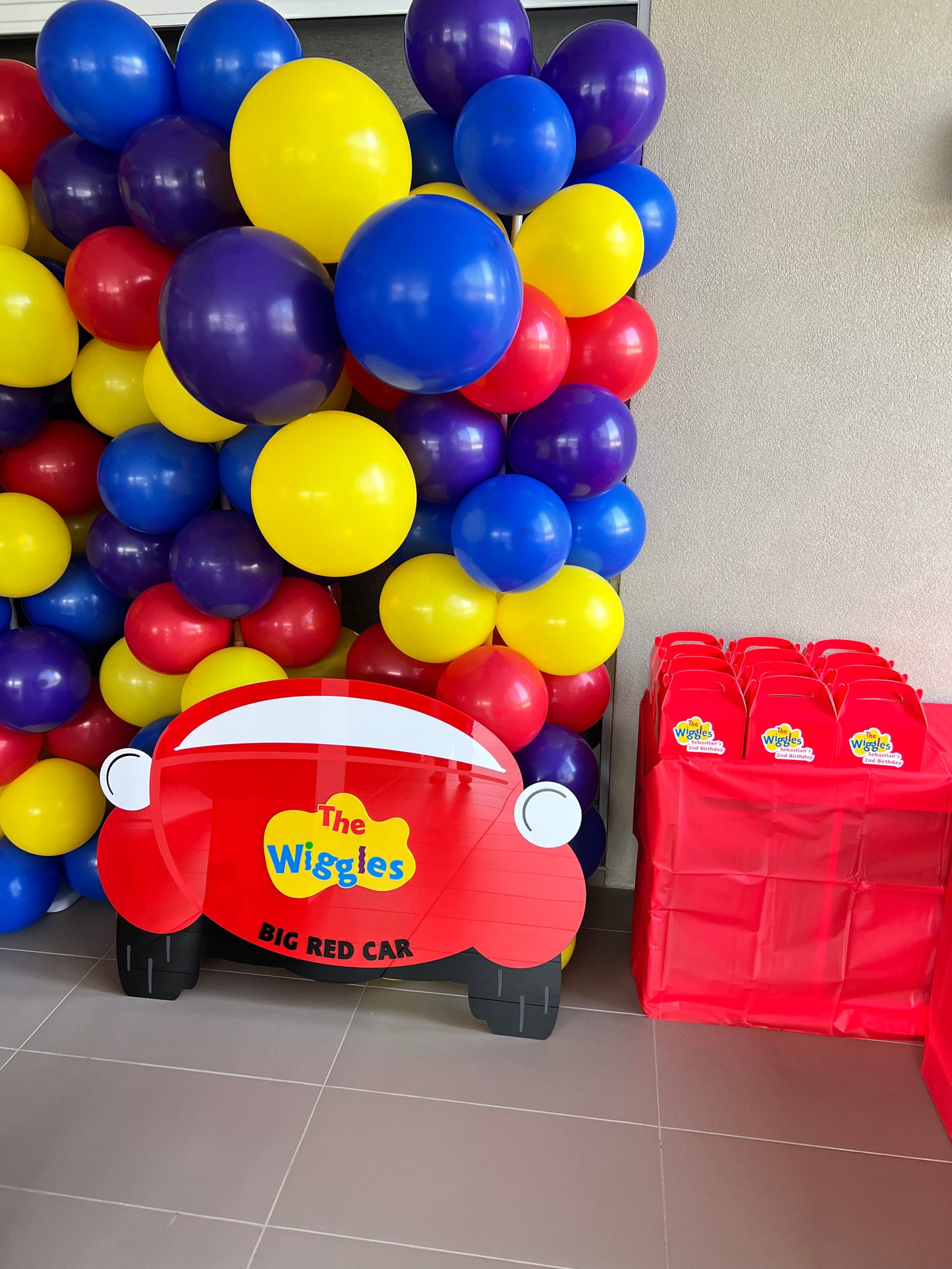 Wiggles 'Big Red Car' Sign/Party Prop