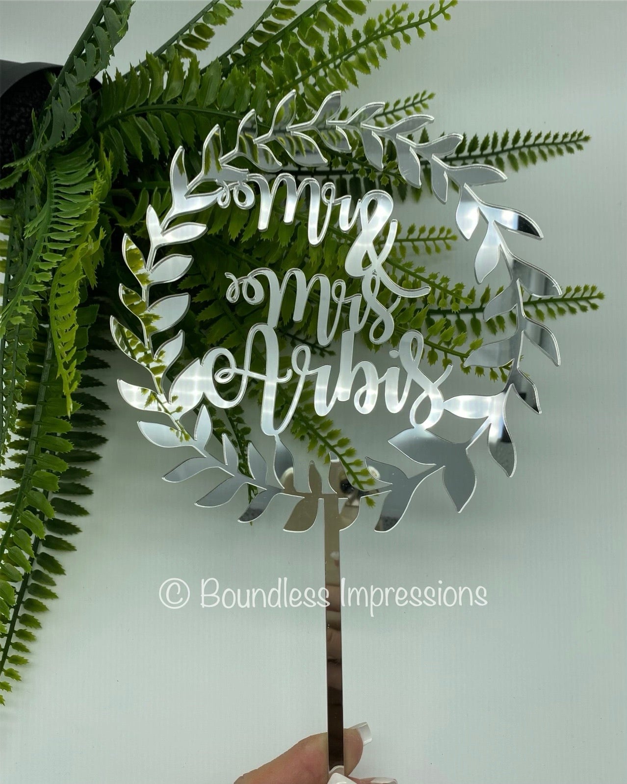 Specialty Round Vine Design - Acrylic Cake Topper