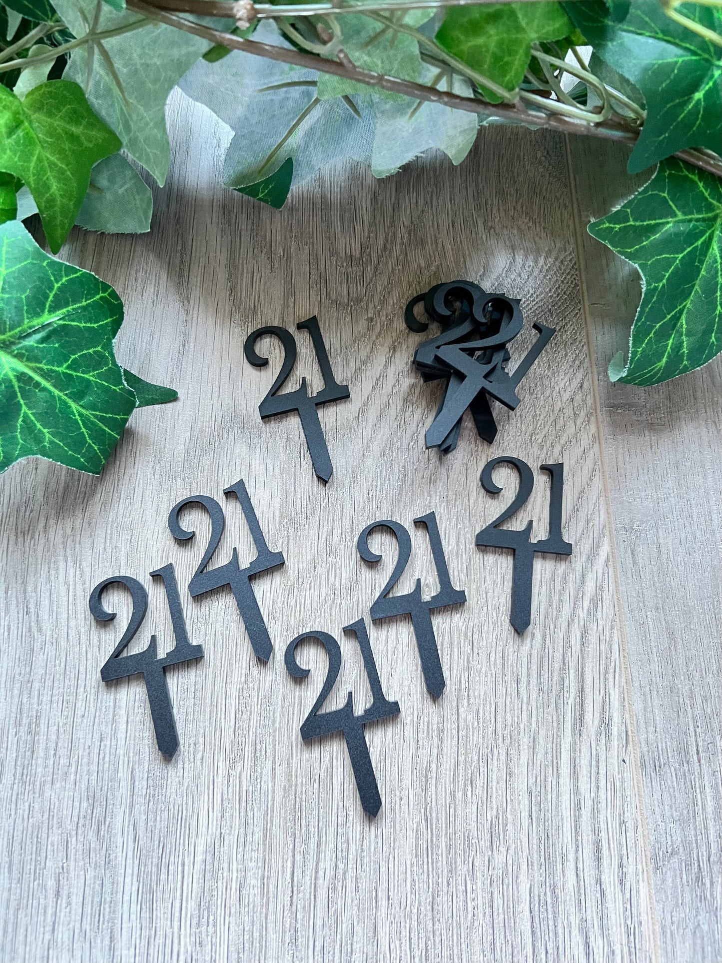 Mini Acrylic ‘Number’ Cup Cake Toppers