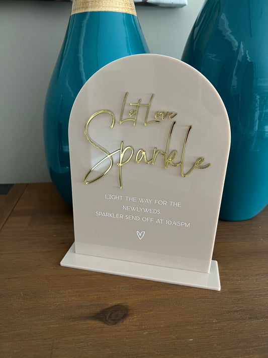 Acrylic Arch Table Sign with Acryic Stand