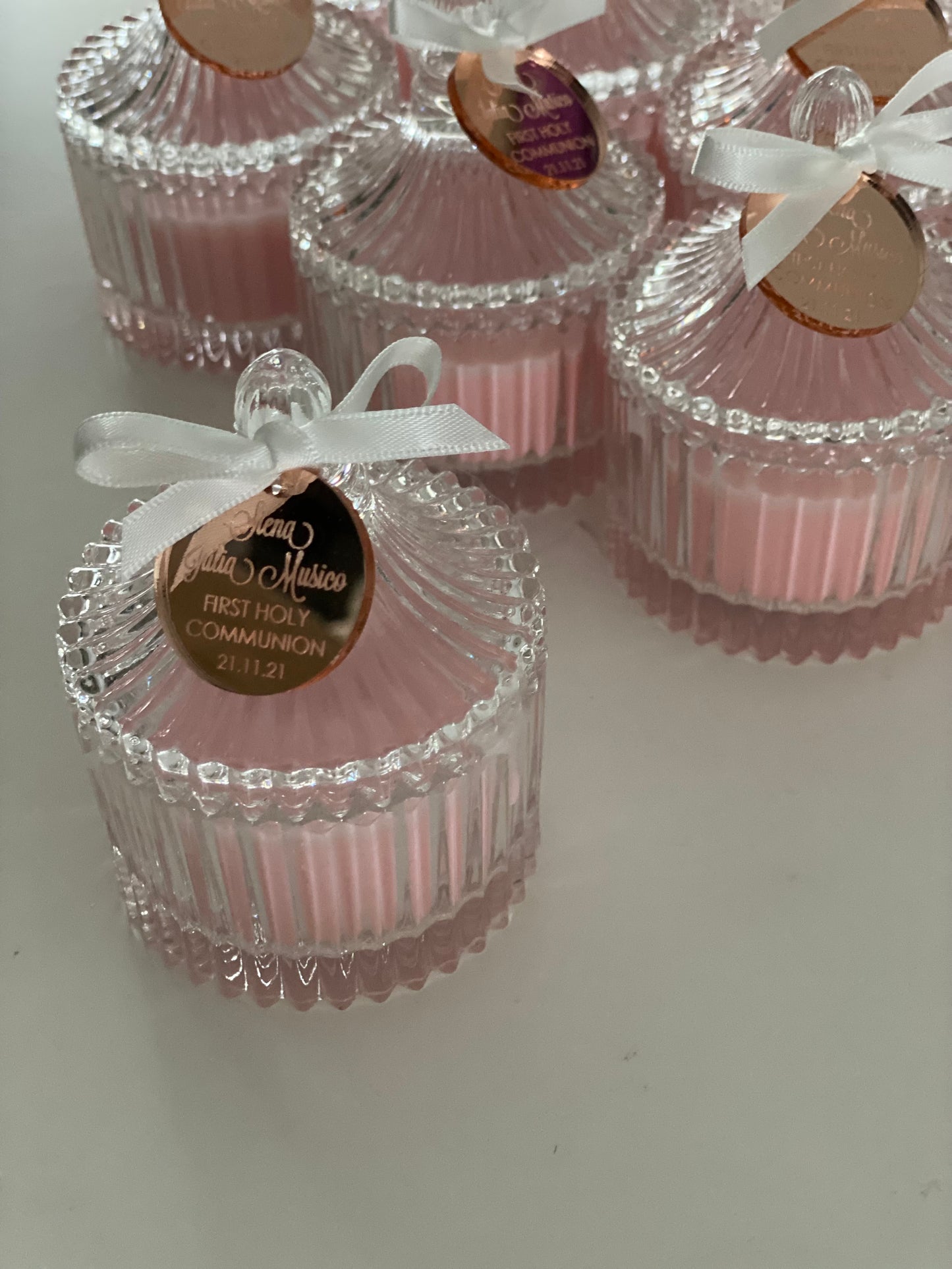 Round Bomboniere Tags